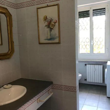 Apartment Il Giardino A Boccadasse